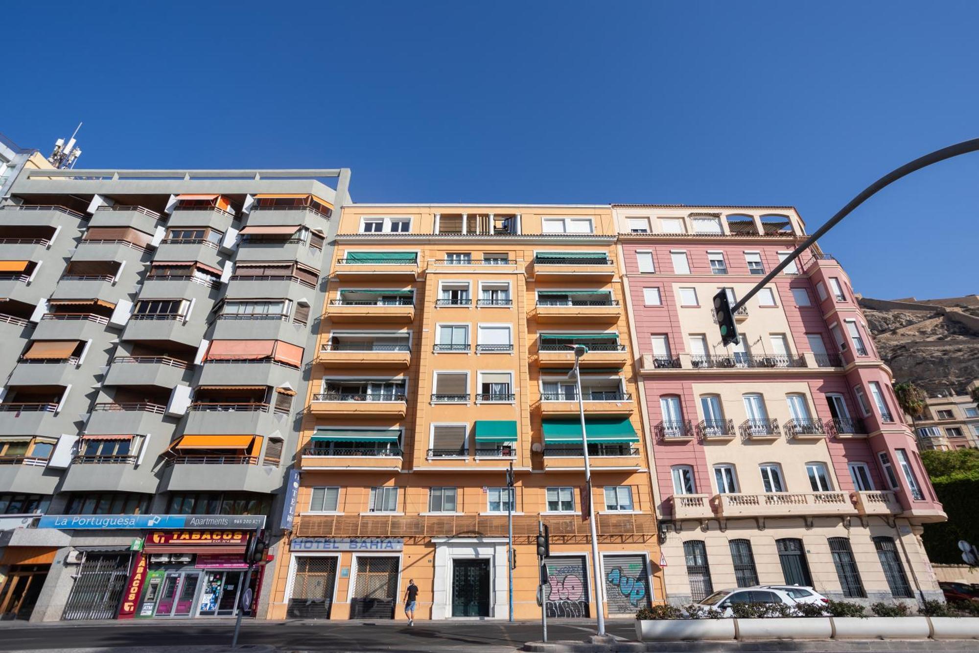 L&G Apartments Bahia Suite Alicante Exterior photo